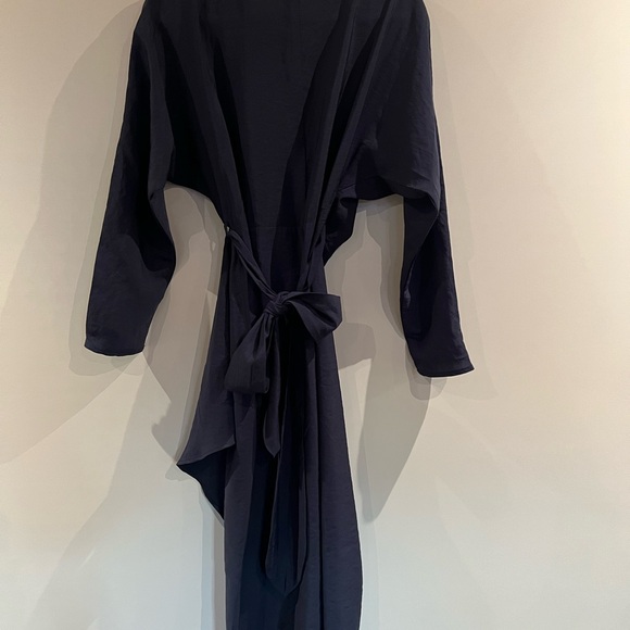 Mango Dark Blue wrap dress with tie never worn - Picture 2 of 3
